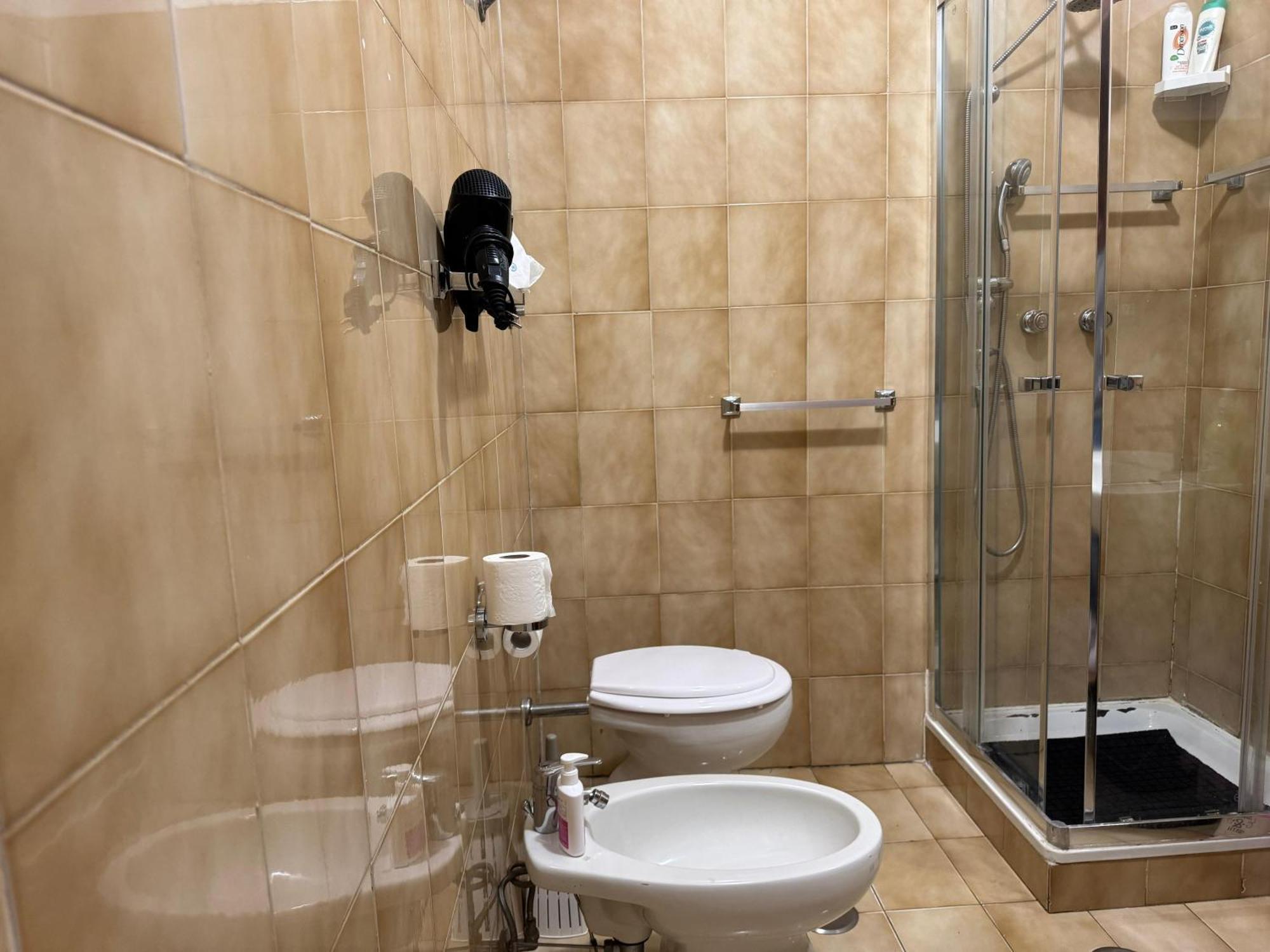 Guest House Demma Rome Bagian luar foto